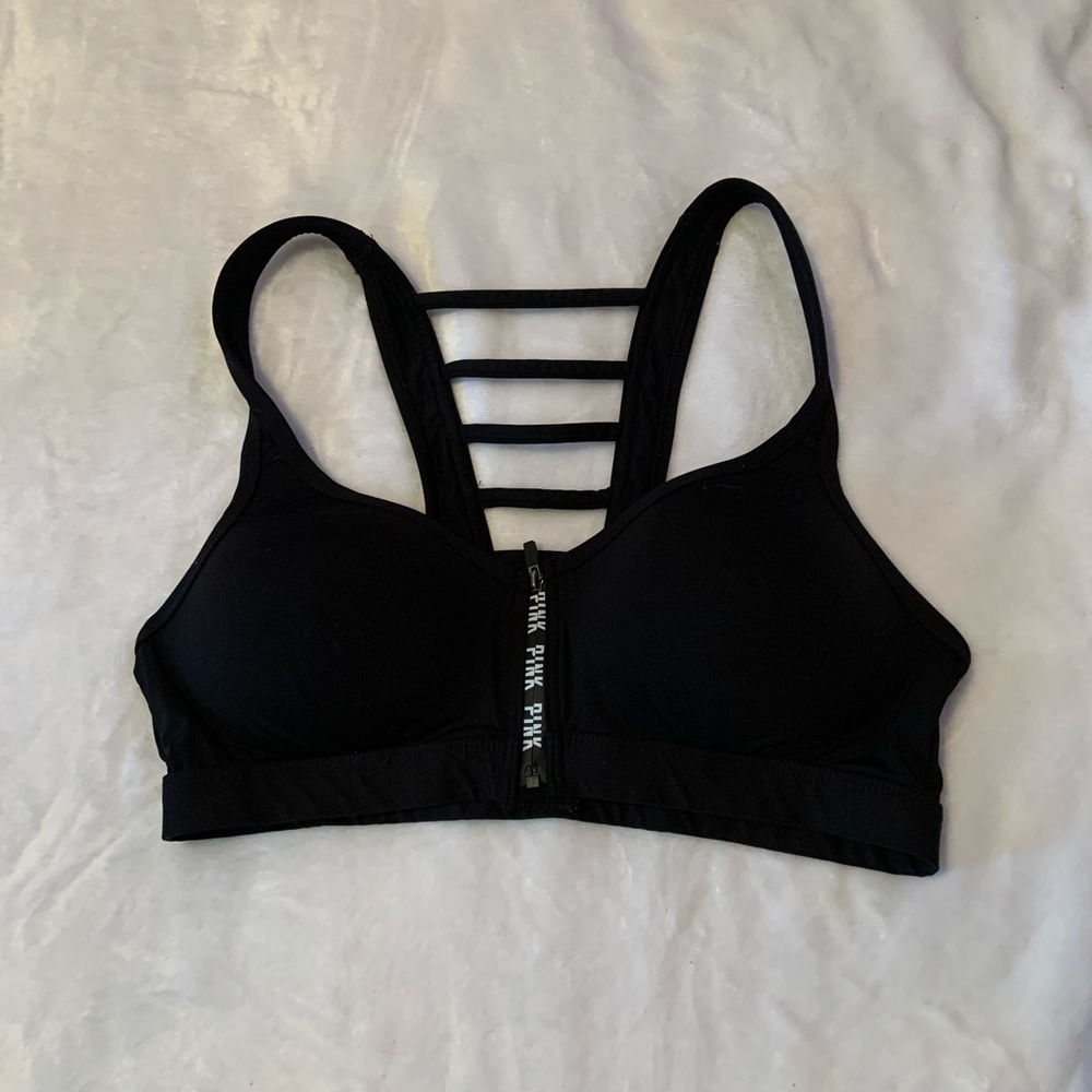 Black sports bra